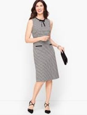 Talbot's Houndstooth Black Tipped Sheath